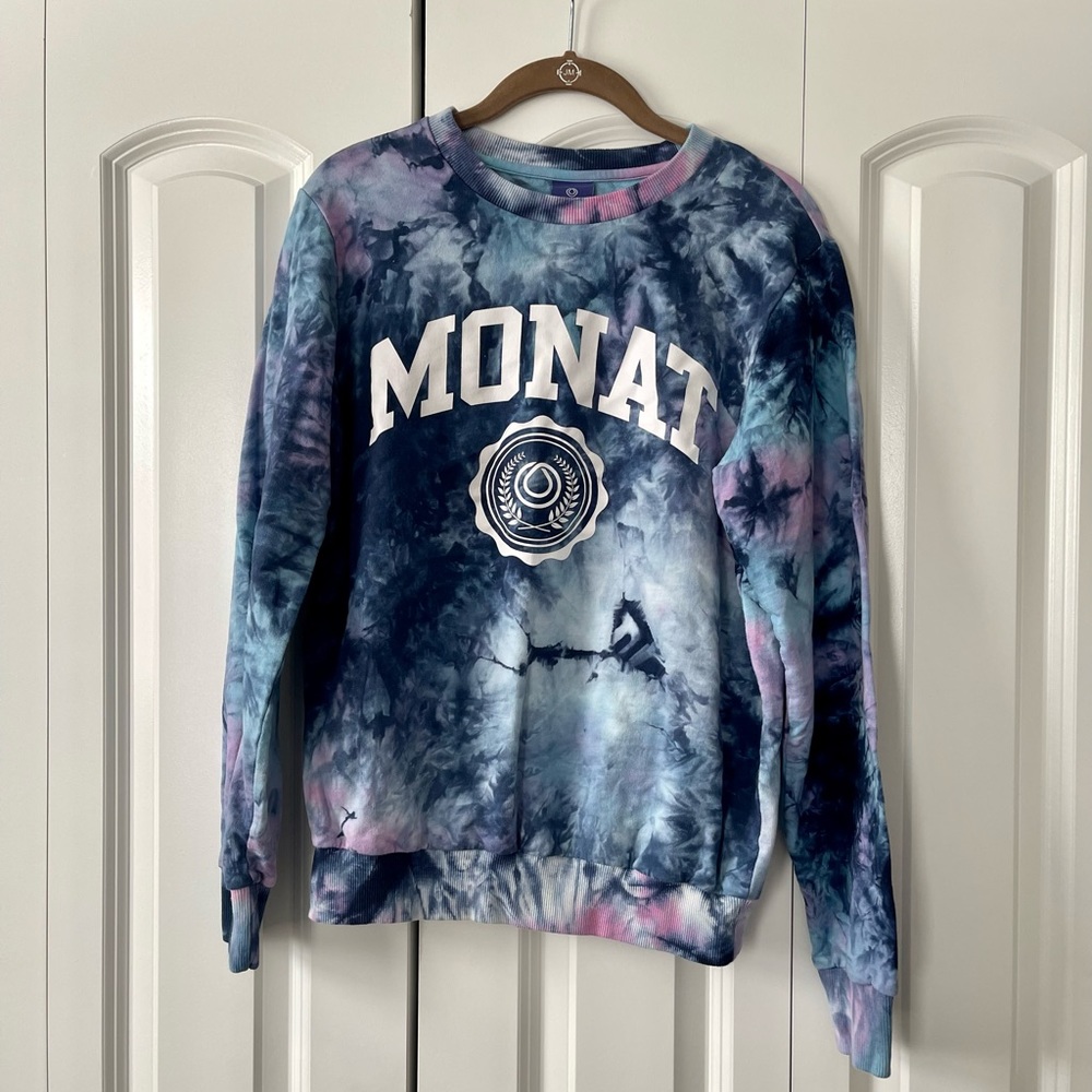Long sleeve crew neck